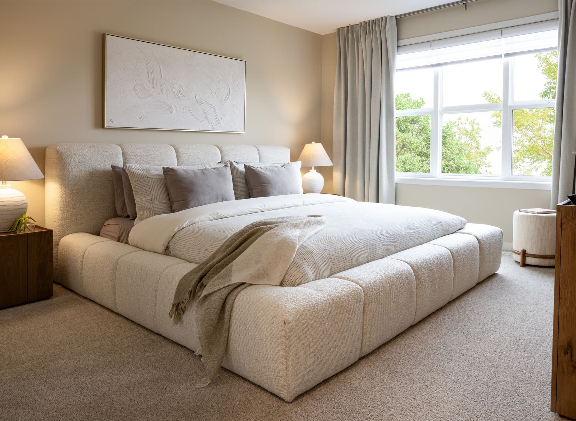 Della Primary Bedroom